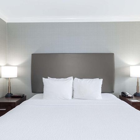Sandman Hotel Saskatoon Esterno foto