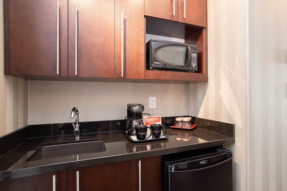 Sandman Hotel Saskatoon Esterno foto