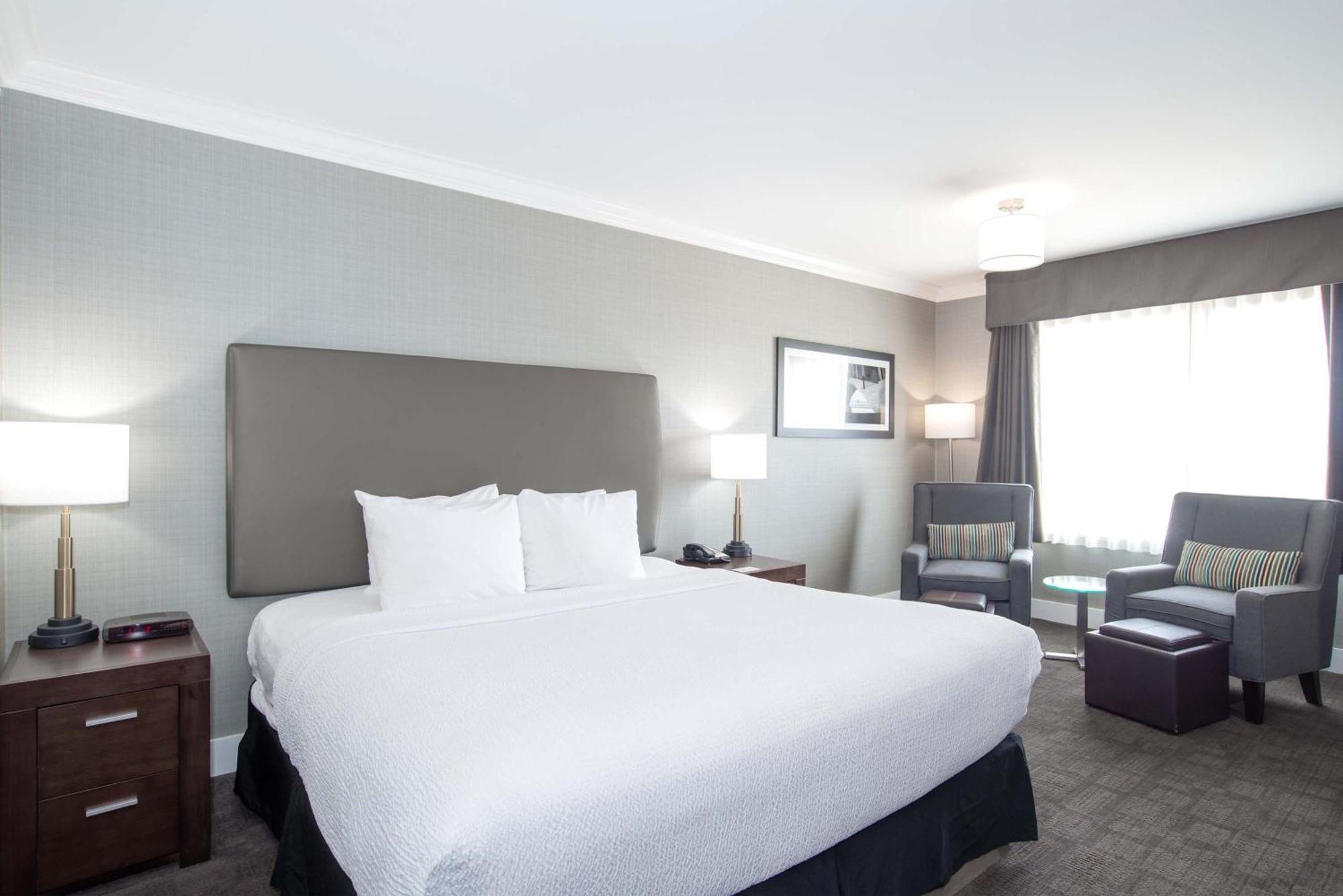 Sandman Hotel Saskatoon Esterno foto