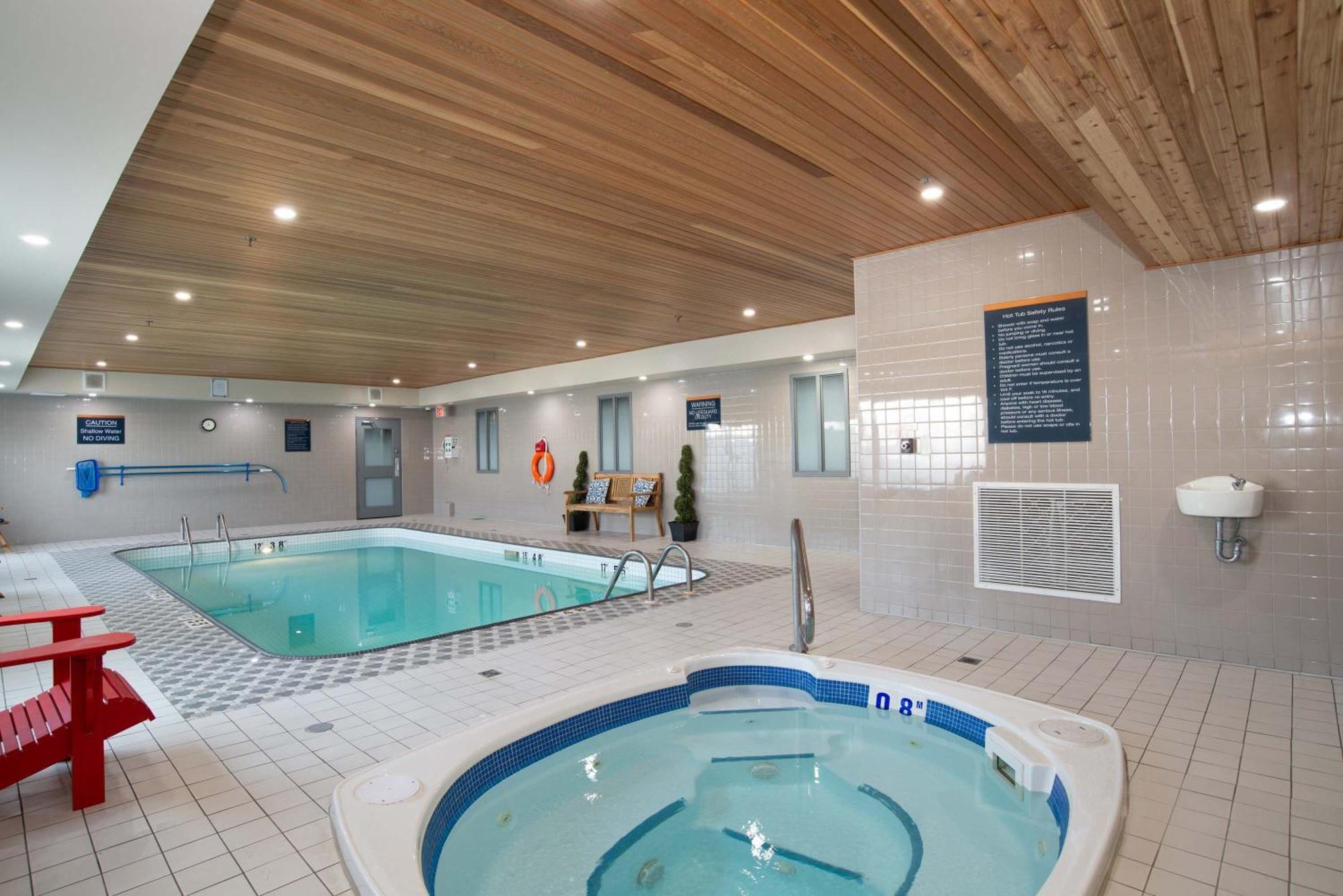 Sandman Hotel Saskatoon Esterno foto