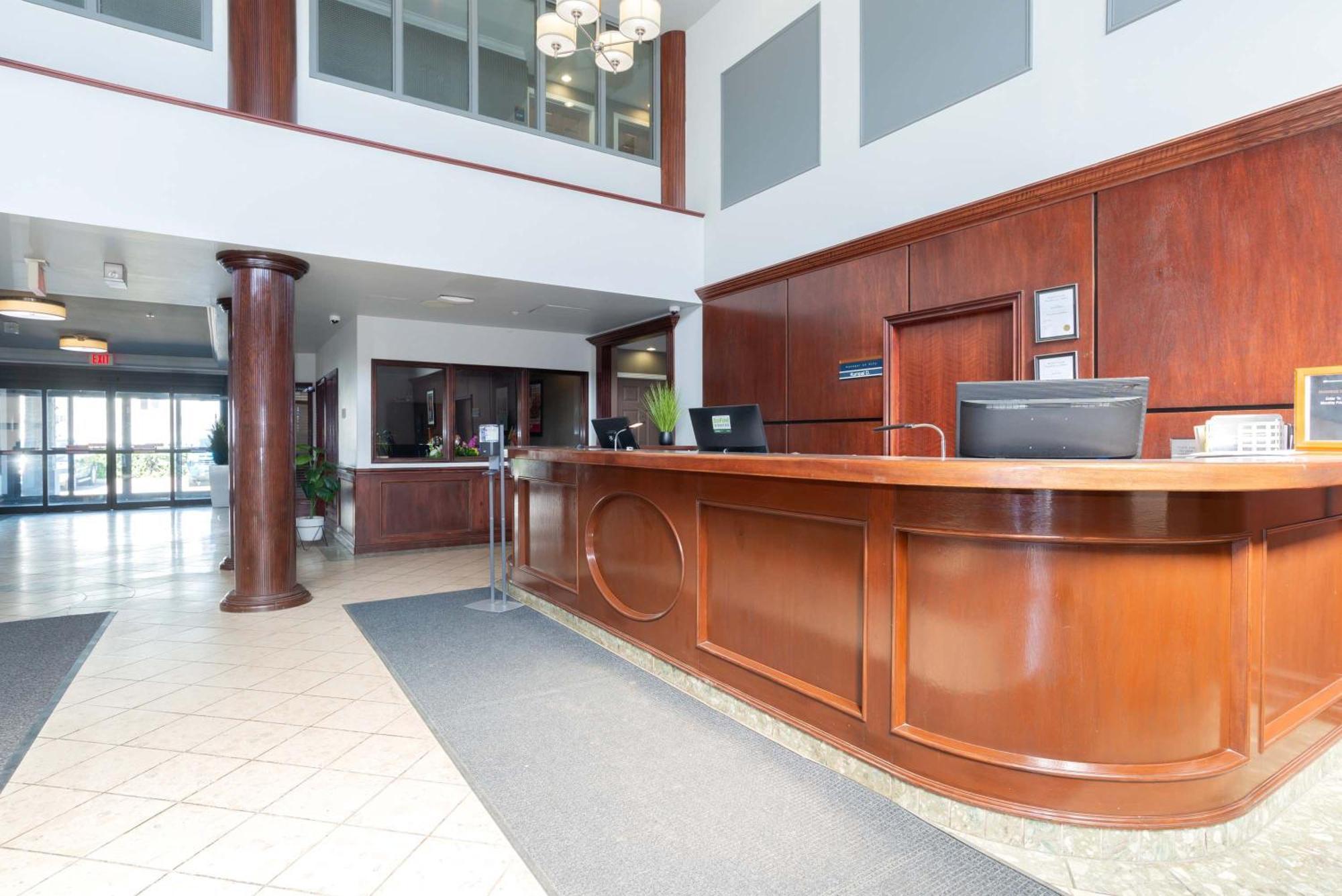Sandman Hotel Saskatoon Esterno foto