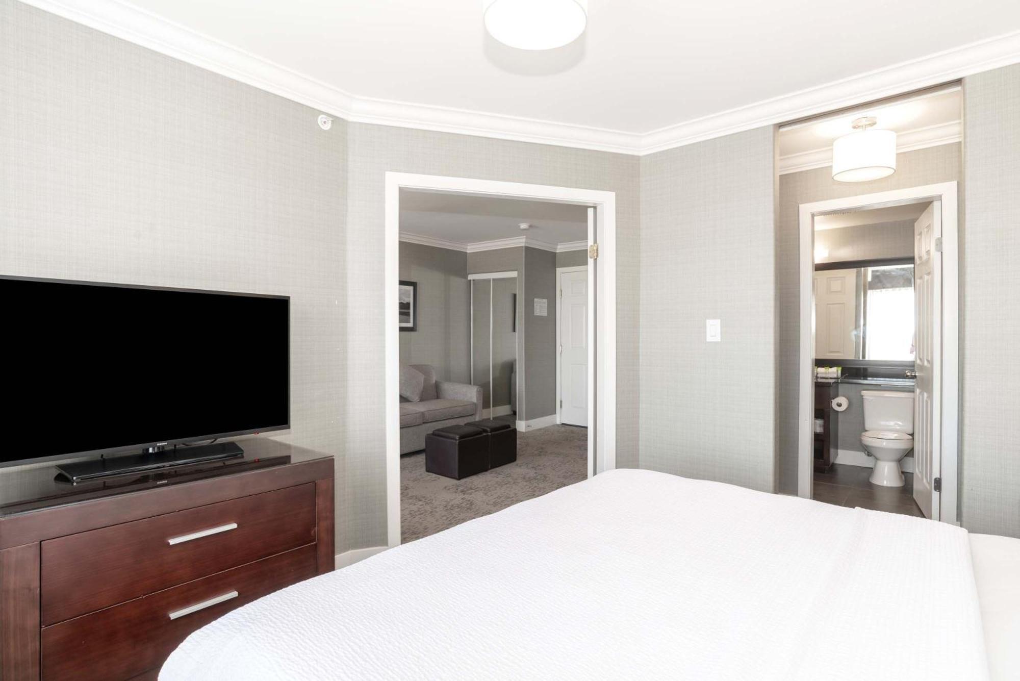 Sandman Hotel Saskatoon Esterno foto