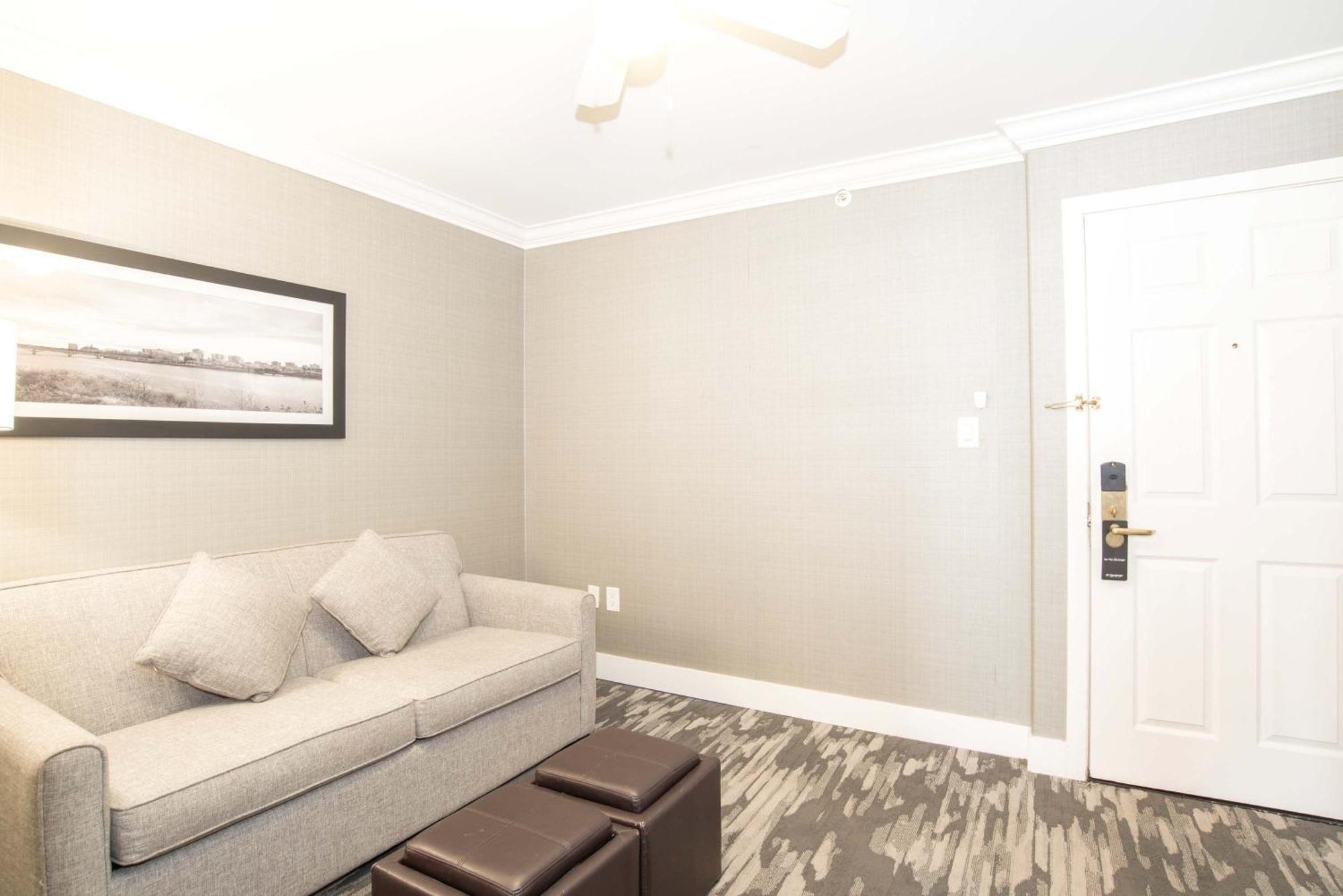 Sandman Hotel Saskatoon Esterno foto