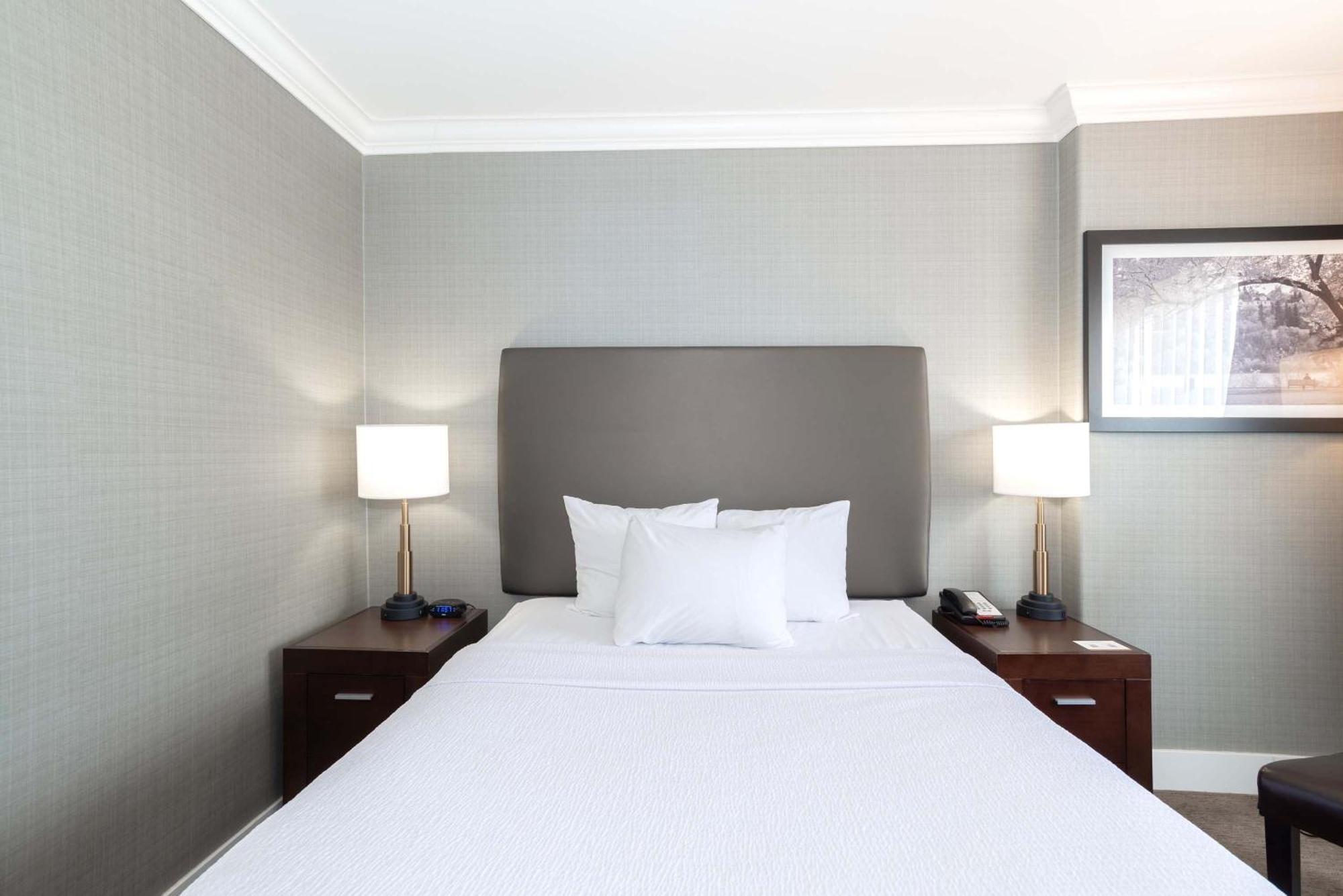 Sandman Hotel Saskatoon Esterno foto