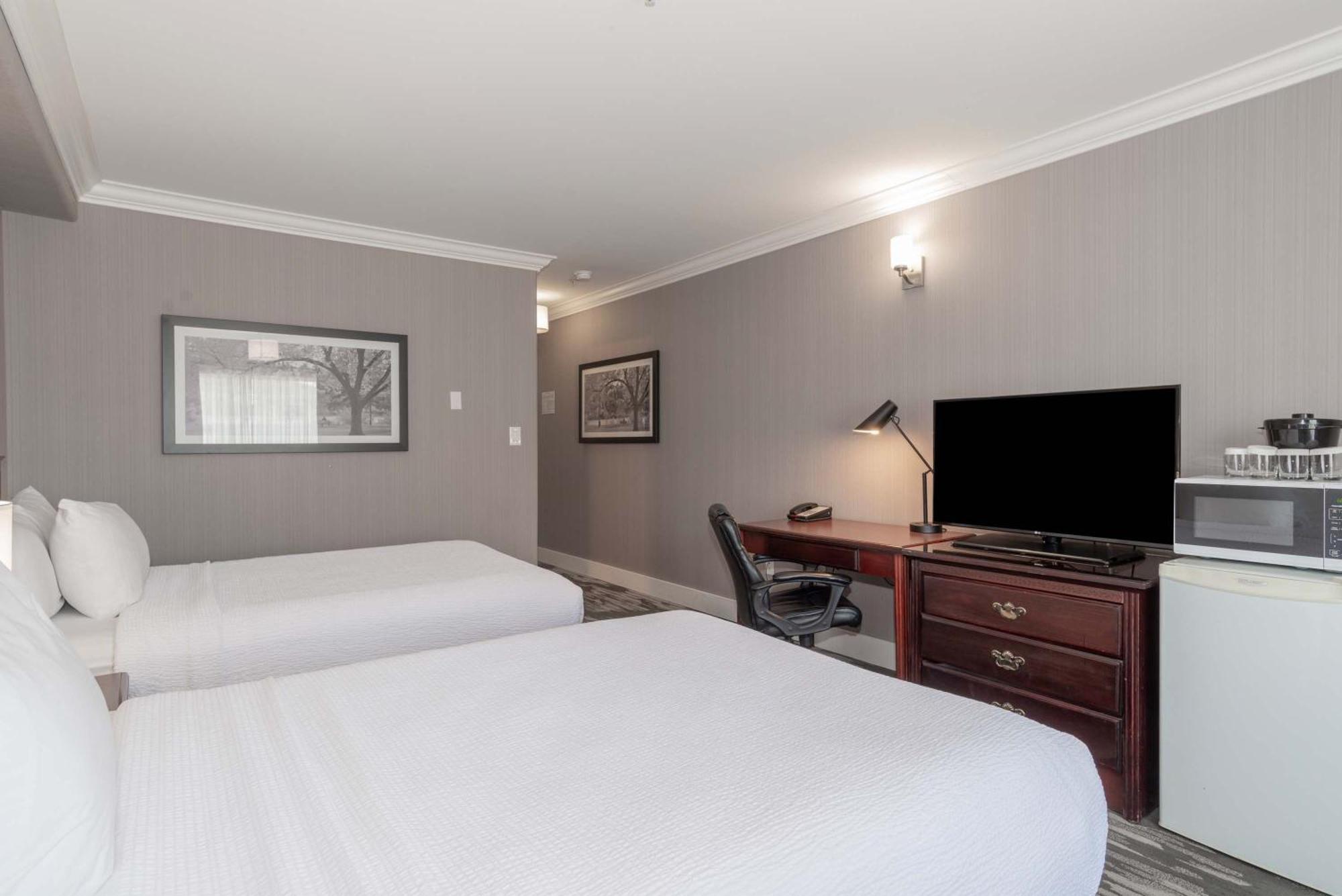 Sandman Hotel Saskatoon Esterno foto