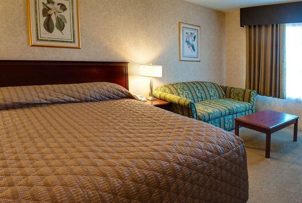 Sandman Hotel Saskatoon Esterno foto