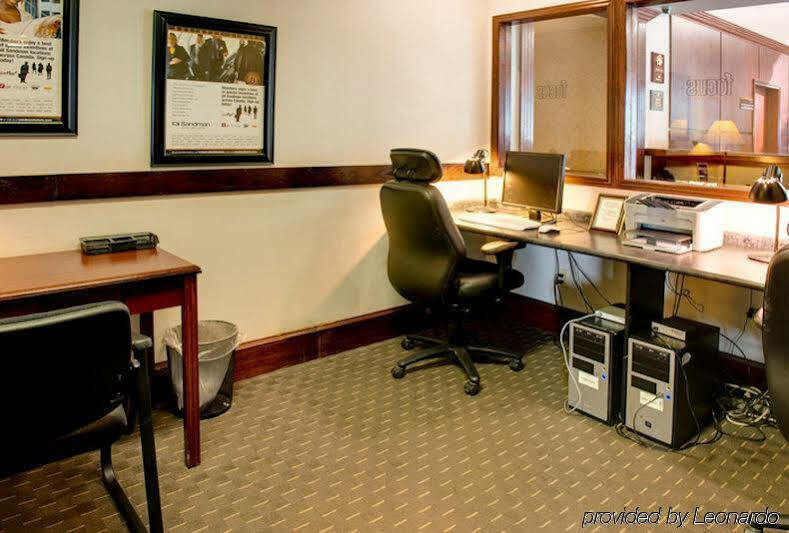 Sandman Hotel Saskatoon Esterno foto